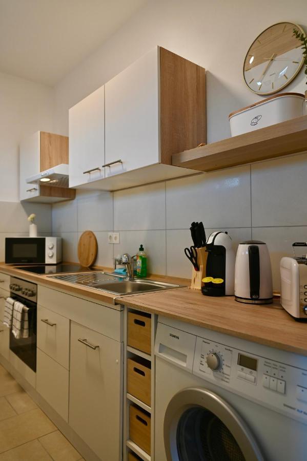 Modernes Apt Mit Direkter Anbindung Zur City Und Messe Hanóver Exterior foto